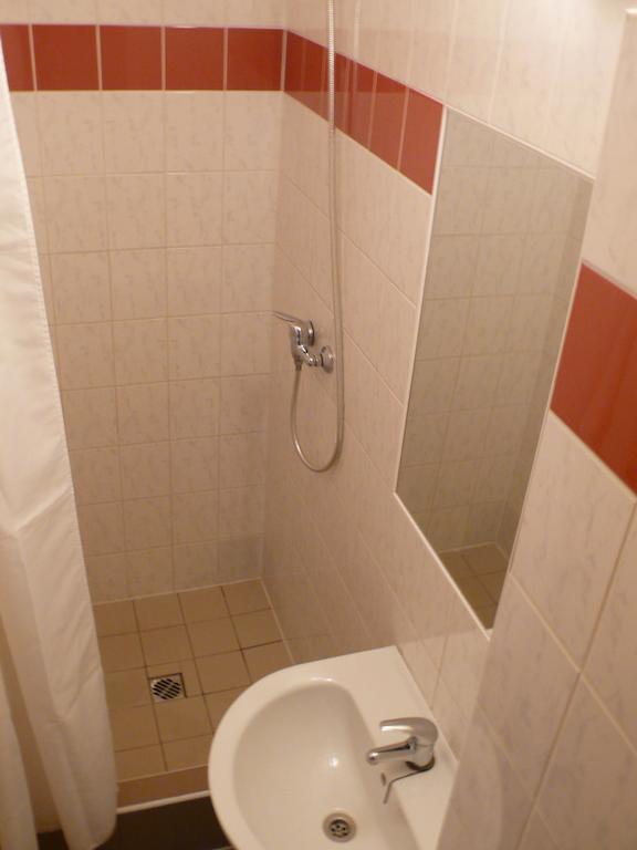 Hotel Easy Star à Prague Chambre photo