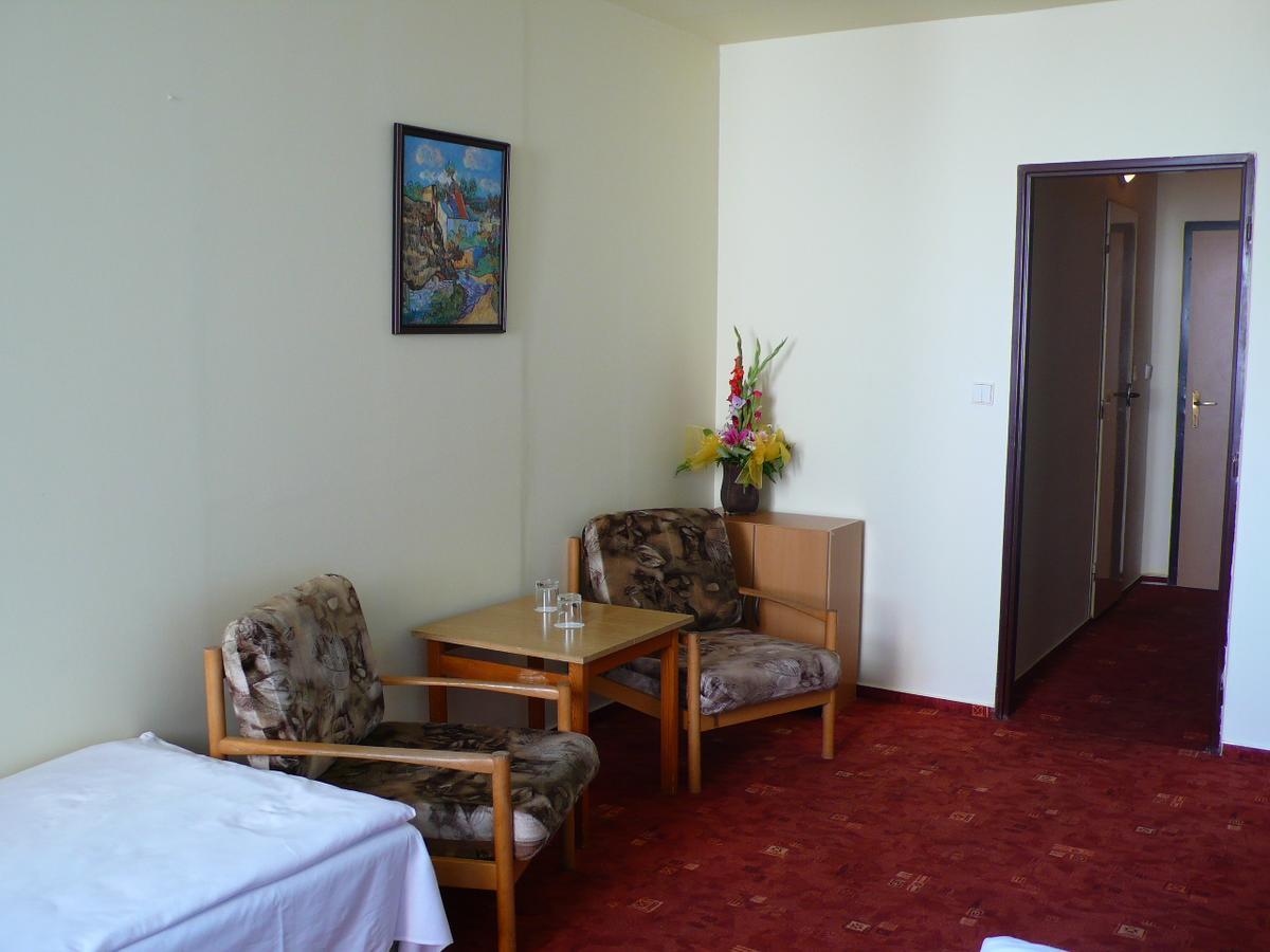 Hotel Easy Star à Prague Extérieur photo